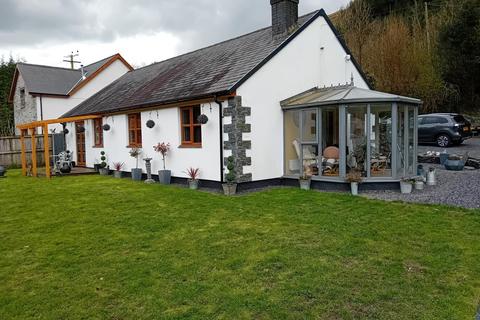3 bedroom detached bungalow for sale, Conifers, Machynlleth