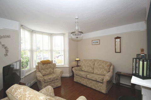 2 bedroom semi-detached house to rent, Southampton Hill, Fareham PO14