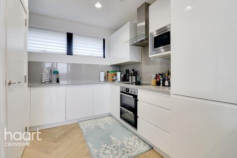 Flat 16, 2 Bell Foundry Close, Croydon, CR0 2YD