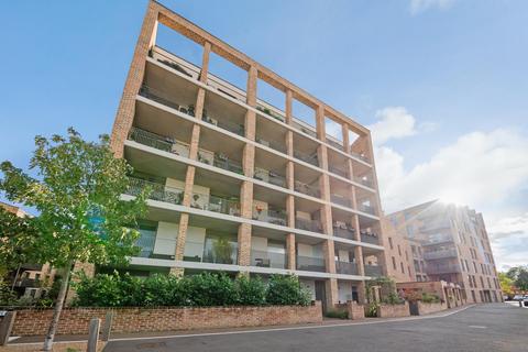 Isambard Court, Paddlers Avenue, TW8