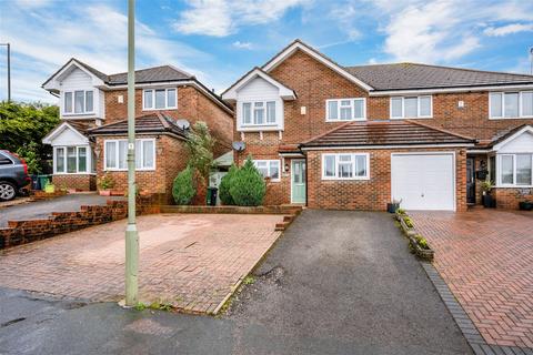 4 bedroom semi-detached house for sale, St. Johns Road, Redhill RH1
