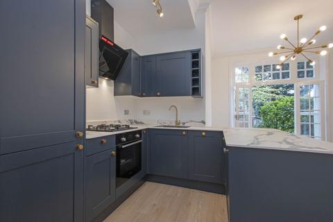 2 bedroom flat for sale, Palace Road, Tulse Hill SW2