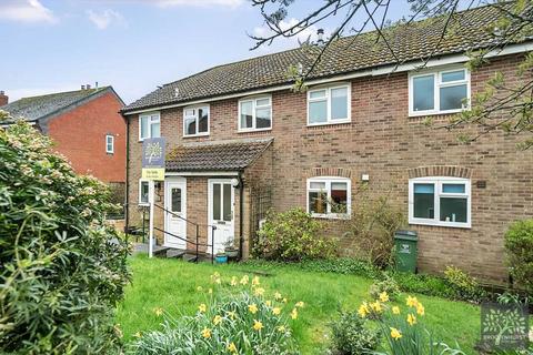 3 bedroom terraced house for sale, Tibbs Meadow, Upper Chute, Andover