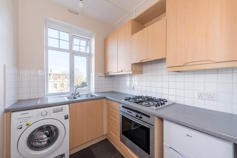 2 bedroom apartment to rent, Gilling Court, Belsize Grove, London, NW3