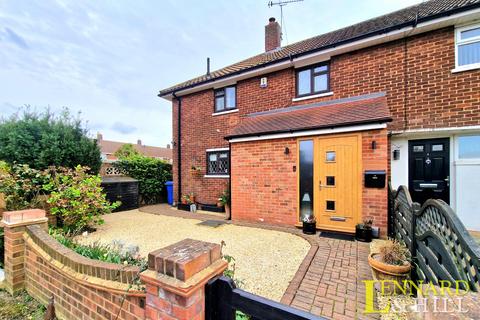 3 bedroom semi-detached house for sale, Thorley Road, Stifford Clays, Grays RM16