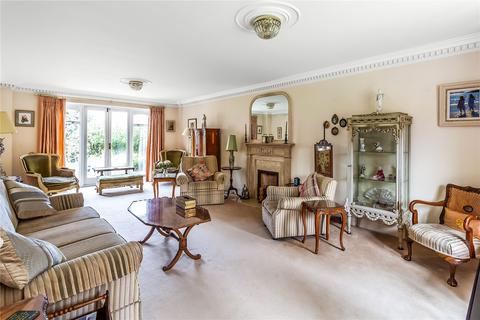 5 Park Hall Road, Reigate, RH2 9LH