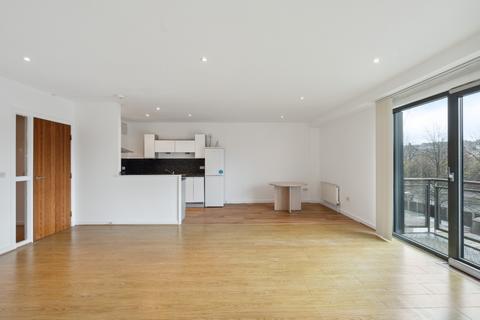 2 bedroom apartment to rent, Glasgow Harbour Terrace, Flat 2/1, Glasgow Harbour, Glasgow, G11 6BL