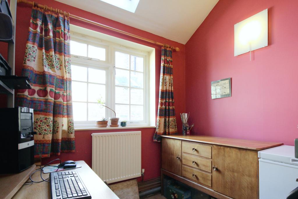 Bedroom 4/Study