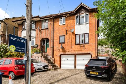 Studio for sale, Whitelands Road, High Wycombe