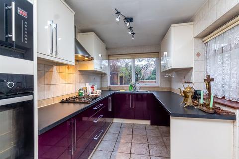 2 bedroom semi-detached house for sale, Olive Grove, Southport PR8