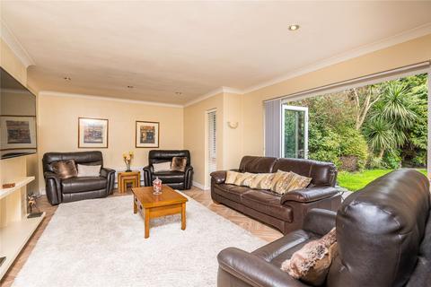5 bedroom detached house for sale, Challacombe, Thorpe Bay, SS1