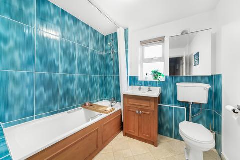 37 Basevi Way, London, SE8 3JU