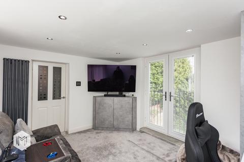 488 Plodder Lane, Farnworth, Bolton, BL4 0JY