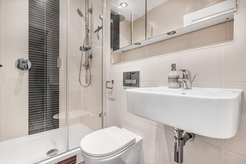 43 Westmount Close, Worcester Park, KT4 8FL