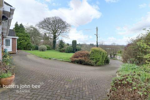 3 bedroom detached bungalow for sale, Mill Lane, Scholar Green