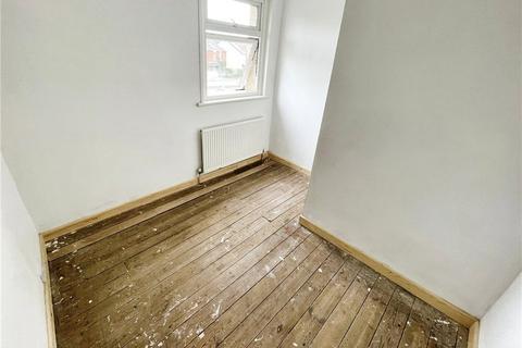 18 Checketts Lane, Worcester, WR3 7JN