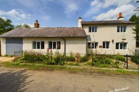 3 bedroom semi-detached house for sale, 2 School Lane, Leighton Buzzard LU7