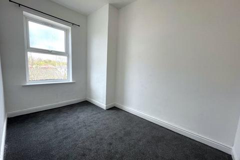 2 bedroom terraced house to rent, Bishop Street, Rochdale