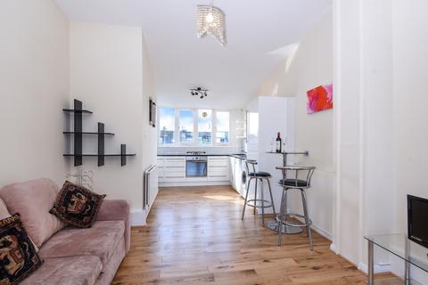 2 bedroom flat to rent, Finborough Road Chelsea SW10