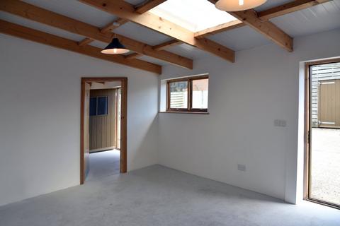 Office to rent, Chapel Farm, Over Old Road, Hartpury, Gloucestershire, GL19