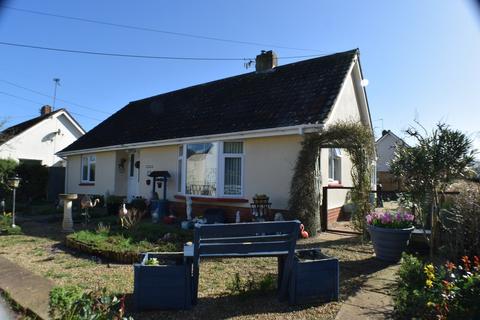 3 bedroom detached bungalow for sale, Front Street, Chedzoy TA7