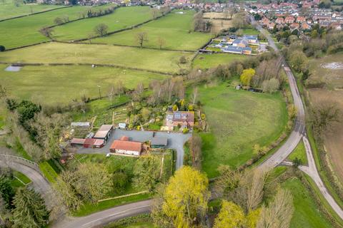 3 bedroom detached house for sale, Arkendale Road, Staveley, HG5