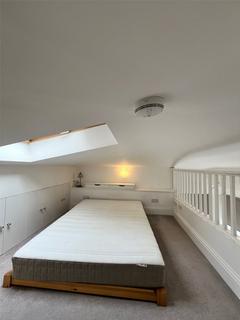 1 bedroom apartment to rent, Caledonian Road, Islington, London, N1