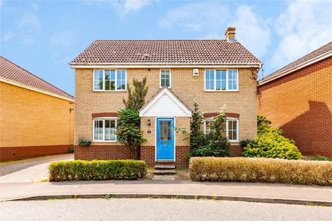 4 bedroom detached house for sale, Waterson Vale, Chelmsford, Essex, CM2