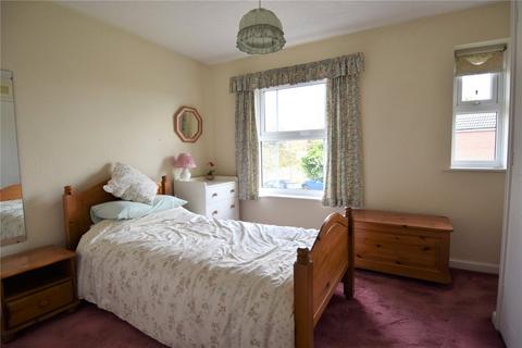 2 bedroom end of terrace house for sale, Calder Close, Droitwich, Worcestershire, WR9