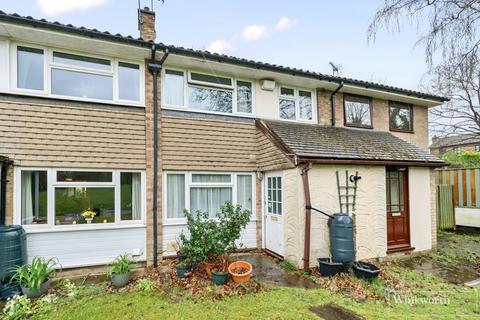 3 bedroom terraced house for sale, Freemantle Road, Bagshot, Surrey, GU19