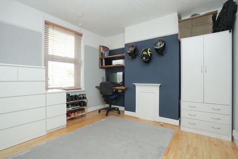 62 Mead Road, Folkestone, CT19 5QZ