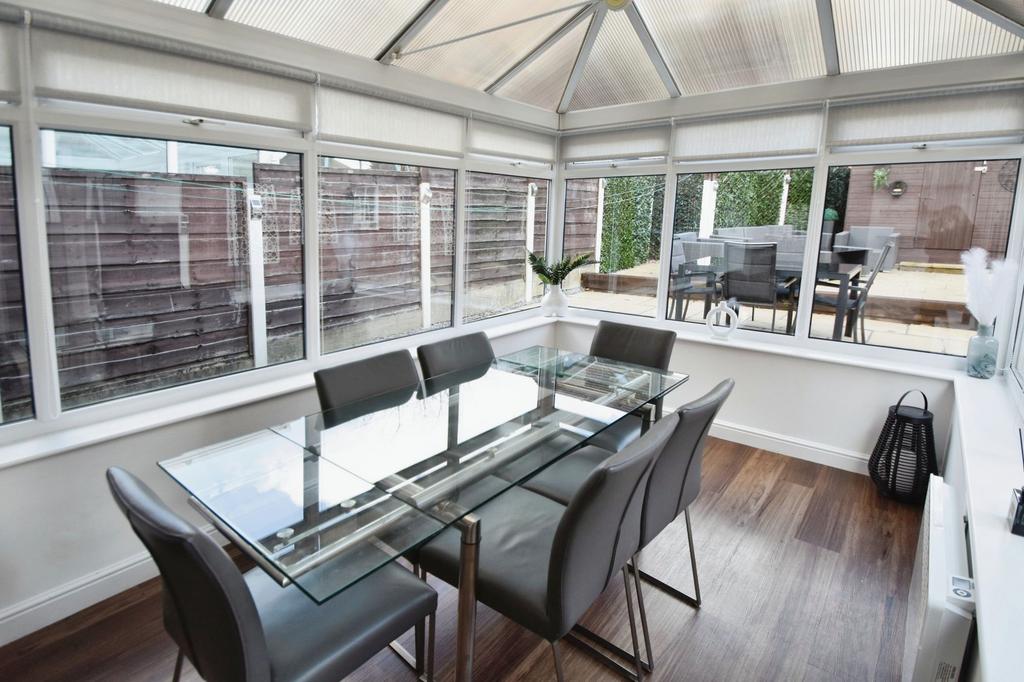 Dining Conservatory