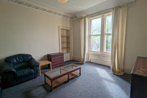2 bedroom flat to rent, 6 B/2 Garland Place, ,