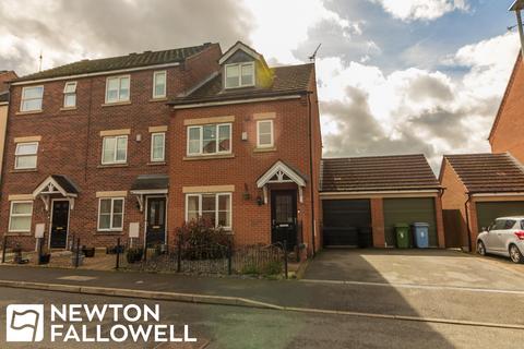 3 bedroom townhouse for sale, Gala Way, Retford DN22