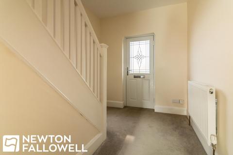 24 Holly Road, Retford, DN22 6BE