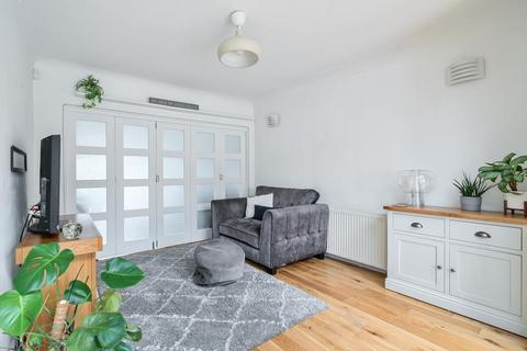 231 Raeburn Avenue, Surbiton, KT5 9DF