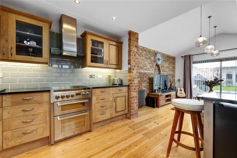 43 Avern Road, West Molesey, KT8 2JB