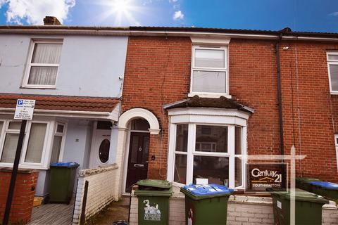 3 bedroom terraced house to rent, Northumberland Road, SOUTHAMPTON SO14