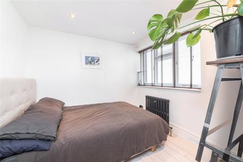 1 bedroom flat for sale, Edbrooke Road, London
