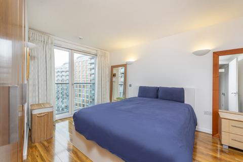 2 bedroom flat for sale, New Providence Wharf, 1 Fairmont Avenue, London