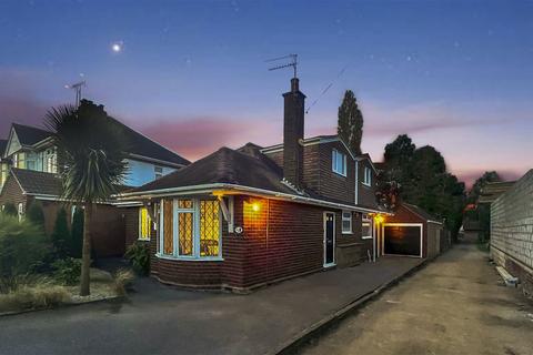 4 bedroom detached bungalow for sale, Lutterworth Road, Nuneaton CV11