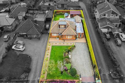 3 bedroom detached bungalow for sale, Bedworth Road, Bedworth CV12