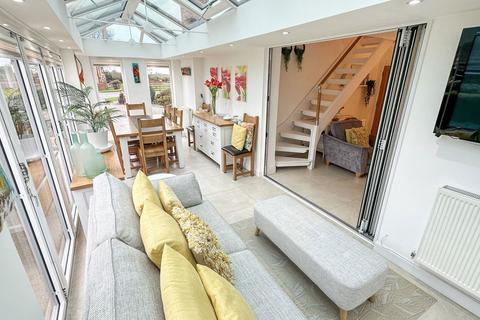 103 Bedworth Road, Bulkington, Bedworth, CV12 9LJ