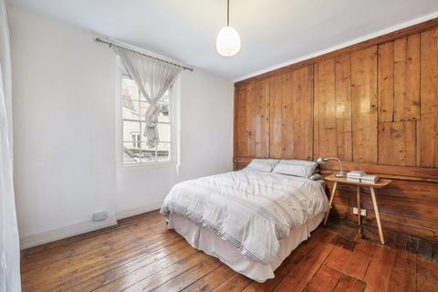 2 bedroom maisonette for sale, Monmouth Street, London