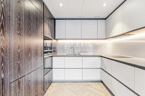 2 bedroom flat to rent, Fladgate House, 4 Circus Road West, London