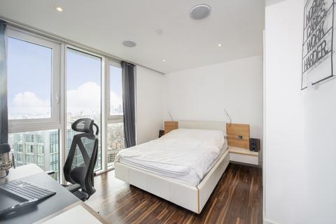 2 bedroom flat for sale, Altitude Point, 71 Alie Street, London