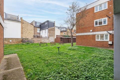 1 bedroom flat for sale, Rocque House, Estcourt Road, London