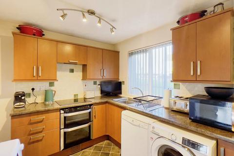 10 Quickthorn Close, Bristol, BS14 0RG