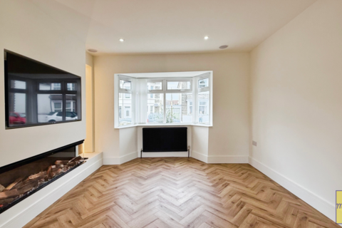 148 Bloomfield Road, Bristol, BS4 3RA