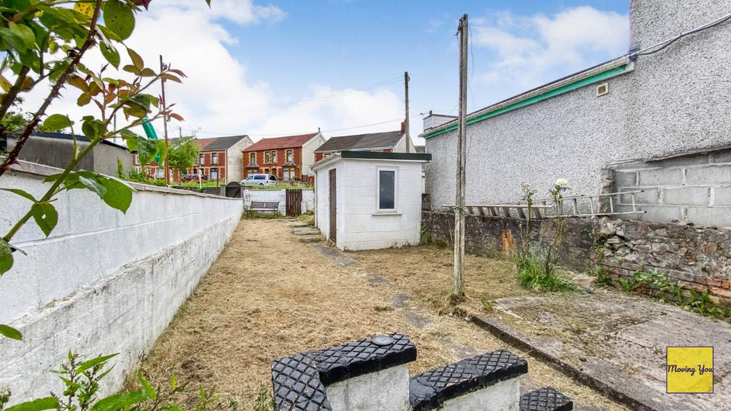 Bridgend road, maesteg, cf34 0 na